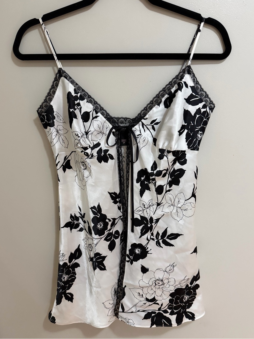 Victoria's Secret Black White Floral Satin Lace Trim Cami Slip Top Small
